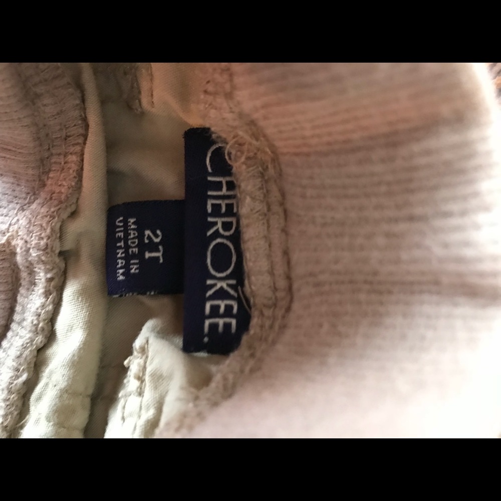 Shorts - Picture 2 of 2